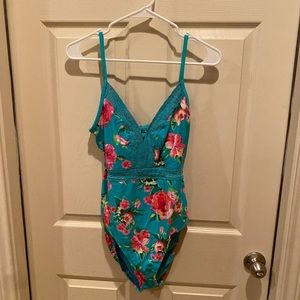 Blue floral swimsuit with cutout back